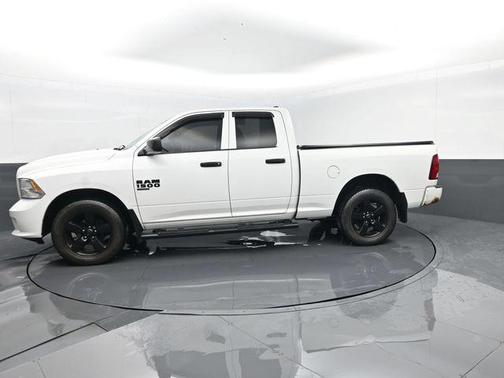 Bright White Clearcoat 2019 RAM 1500 Classic Express
