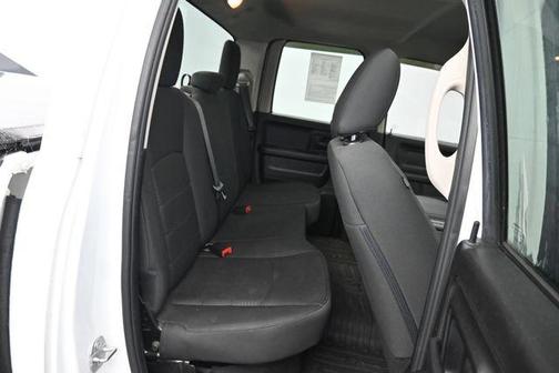 Bright White Clearcoat 2019 RAM 1500 Classic Express
