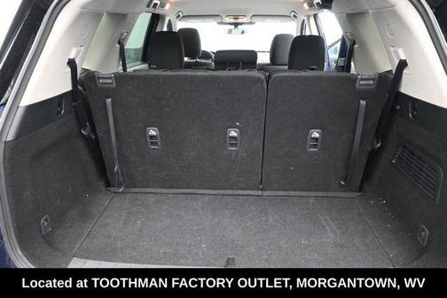 Deep Ocean Blue 2025 Nissan Pathfinder SV