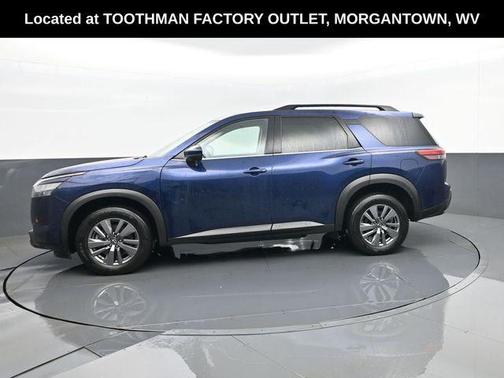 Deep Ocean Blue 2025 Nissan Pathfinder SV