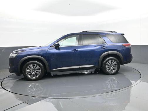 Deep Ocean Blue 2025 Nissan Pathfinder SV