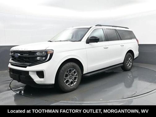 Oxford White 2025 Ford Expedition Max Active
