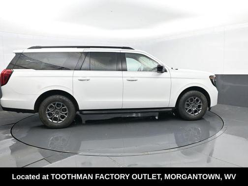 Oxford White 2025 Ford Expedition Max Active