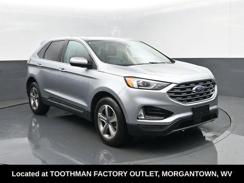 Silver Metallic 2022 Ford Edge SEL