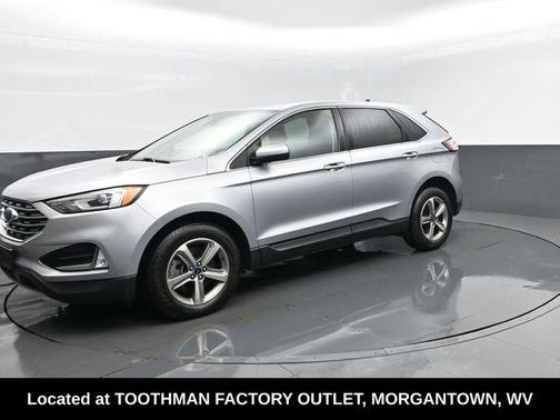Silver Metallic 2022 Ford Edge SEL