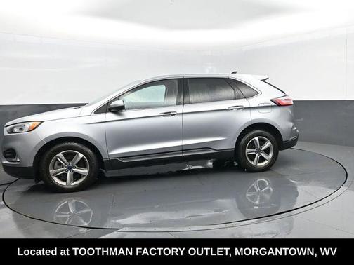 Silver Metallic 2022 Ford Edge SEL