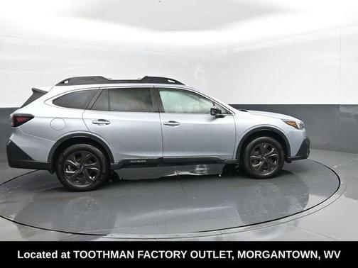 Ice Silver Metallic 2020 Subaru Outback Onyx Edition XT
