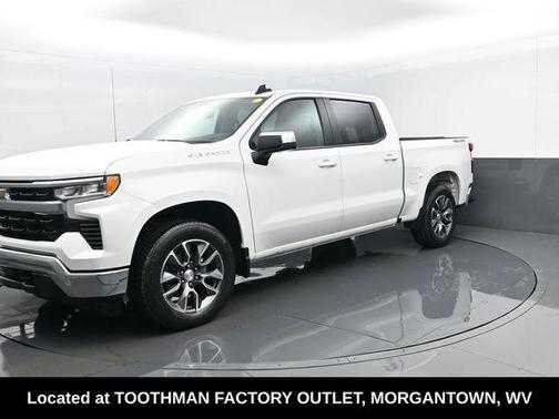 Summit White 2024 Chevrolet Silverado 1500 LT