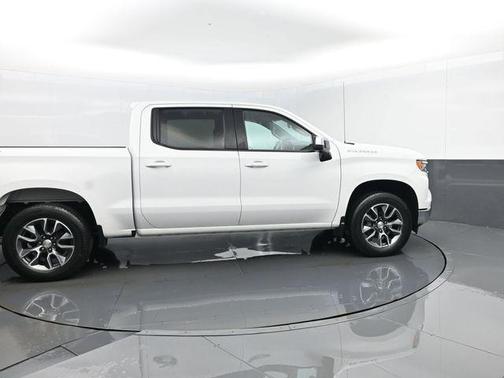 Summit White 2024 Chevrolet Silverado 1500 LT