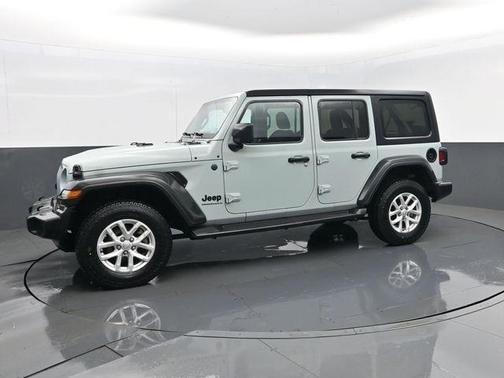 2023 Jeep Wrangler Sport