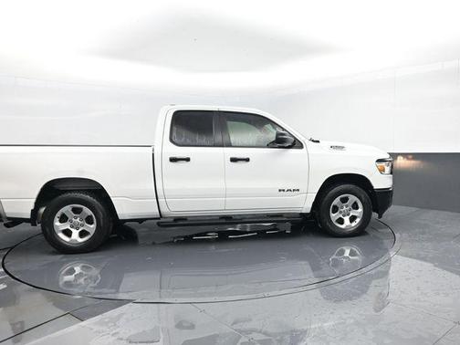Bright White Clearcoat 2019 RAM 1500 Tradesman