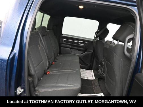 Patriot Blue Pearlcoat 2022 RAM 1500 Big Horn