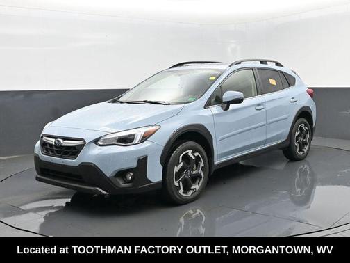 Cool-Gray Khaki 2023 Subaru Crosstrek Limited