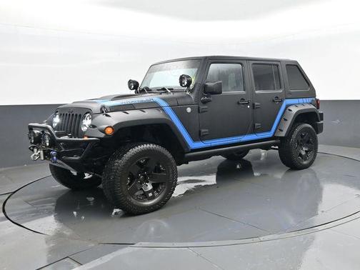 Black Clearcoat 2013 Jeep Wrangler Unlimited Sport