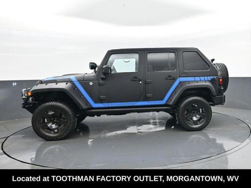 Black Clearcoat 2013 Jeep Wrangler Unlimited Sport