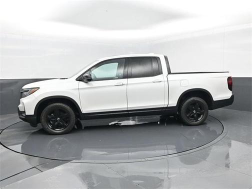 2022 Honda Ridgeline Black Edition