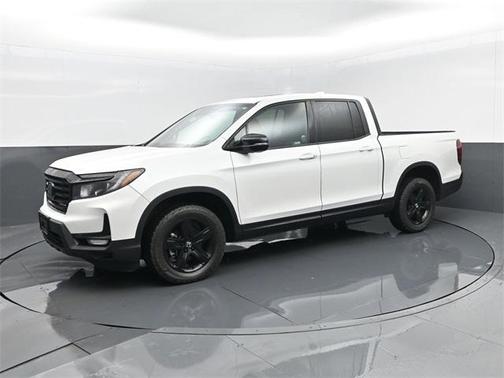2022 Honda Ridgeline Black Edition