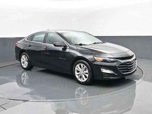 Mosaic Black Metallic 2024 Chevrolet Malibu LT