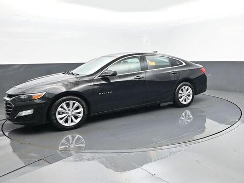 Mosaic Black Metallic 2024 Chevrolet Malibu LT