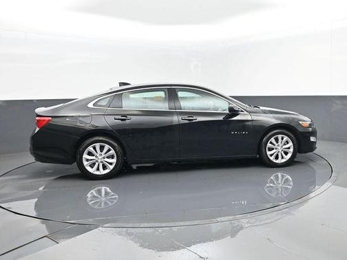 Mosaic Black Metallic 2024 Chevrolet Malibu LT
