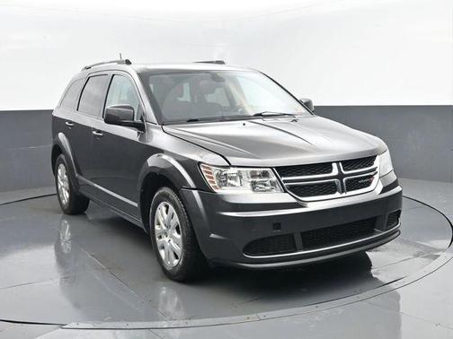 Granite Crystal Clearcoat Metallic 2019 Dodge Journey SE Value Package