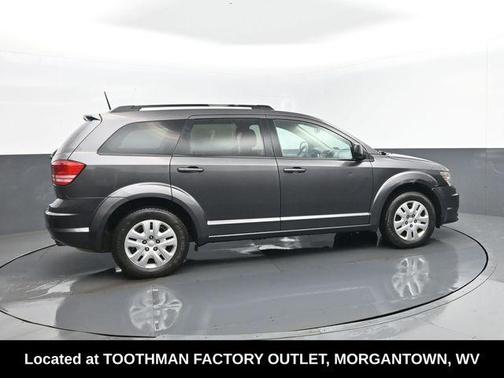 Granite Crystal Clearcoat Metallic 2019 Dodge Journey SE Value Package