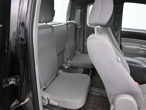 2014 Toyota Tacoma Base