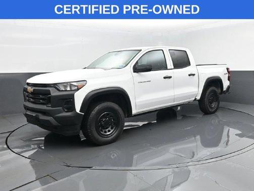White 2024 Chevrolet Colorado WT