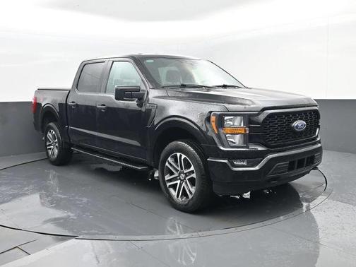 Black Metallic 2023 Ford F-150 XL