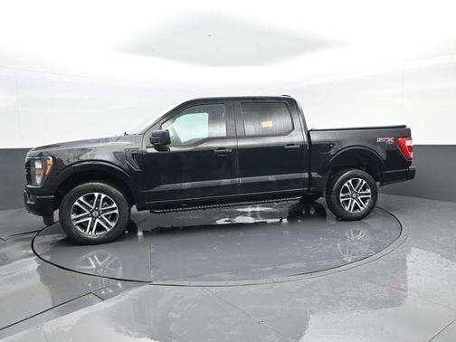Black Metallic 2023 Ford F-150 XL