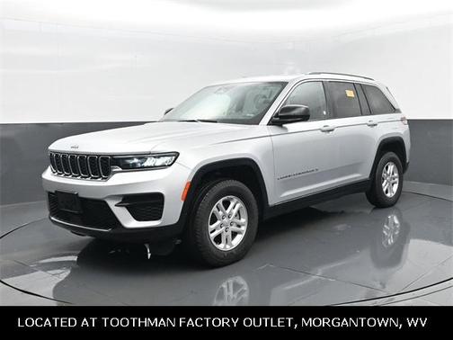 2024 Jeep Grand Cherokee Laredo