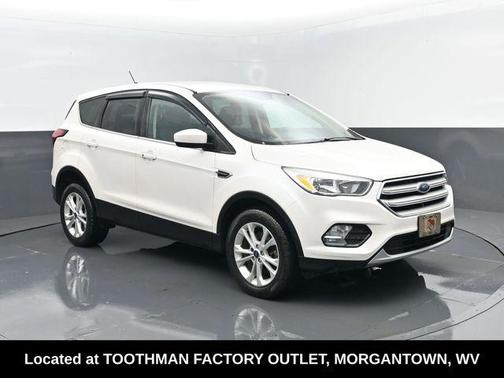 White Platinum Clearcoat Metallic 2019 Ford Escape SE