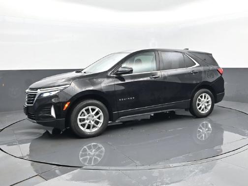 Mosaic Black Metallic 2024 Chevrolet Equinox LT