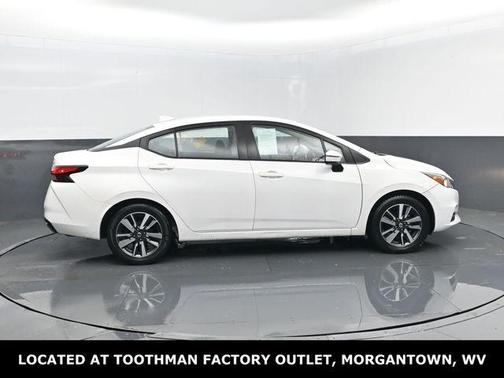 2021 Nissan Versa 1.6 SV