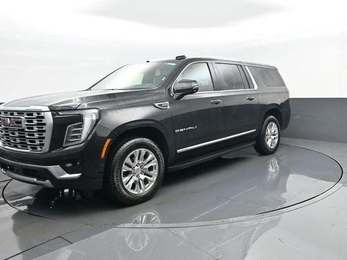 Onyx Black 2025 GMC Yukon XL Denali