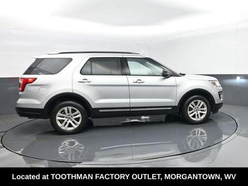 Ingot Silver 2018 Ford Explorer XLT