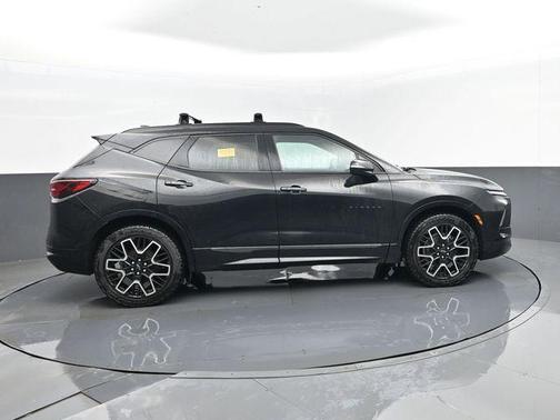 Black 2023 Chevrolet Blazer RS