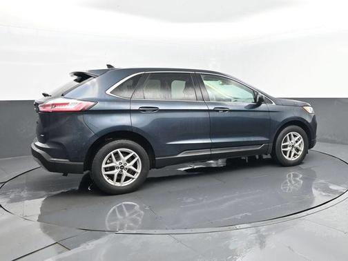 Blue Metallic 2023 Ford Edge SEL