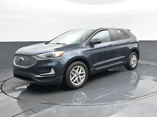 Blue Metallic 2023 Ford Edge SEL