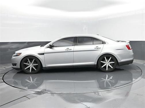 2018 Ford Taurus SHO