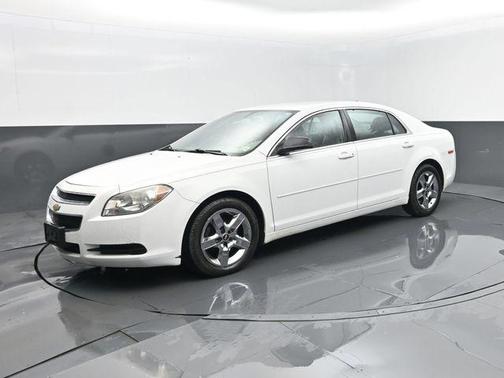Summit White 2012 Chevrolet Malibu LS