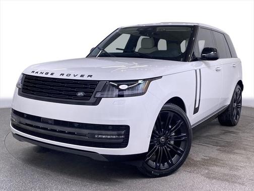 2025 Land Rover Range Rover P400 SE