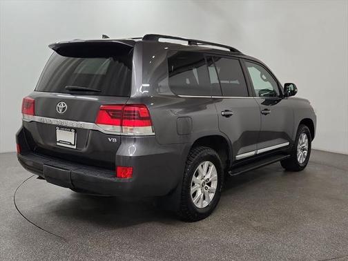 2018 Toyota Land Cruiser Base