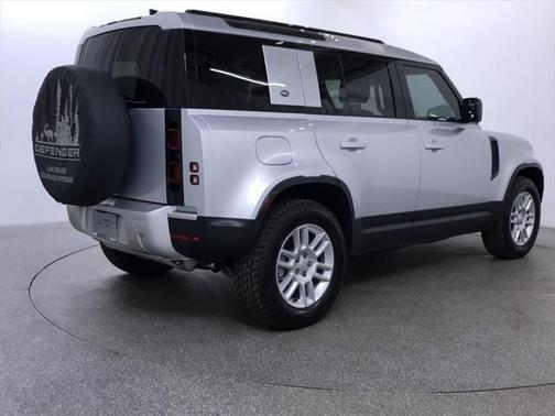 2024 Land Rover Defender 110 P300