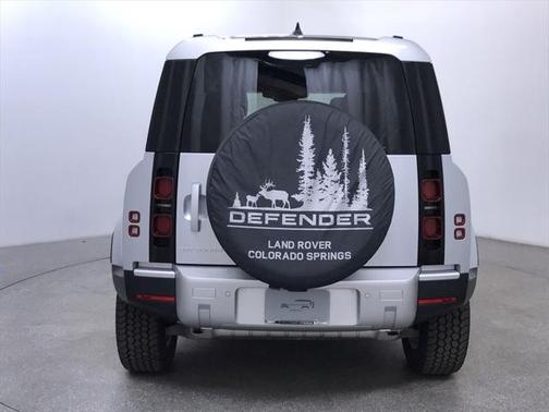 2024 Land Rover Defender 110 P300