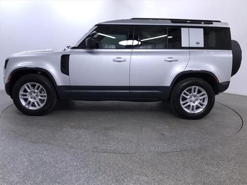 2024 Land Rover Defender 110 P300