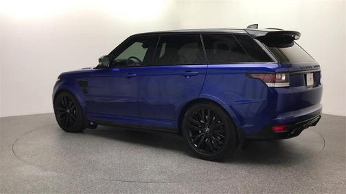 2017 Land Rover Range Rover Sport 5.0L Supercharged SVR