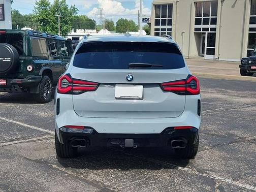 2024 BMW X3 M40i