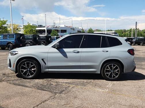 2024 BMW X3 M40i