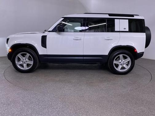 2020 Land Rover Defender 110 SE